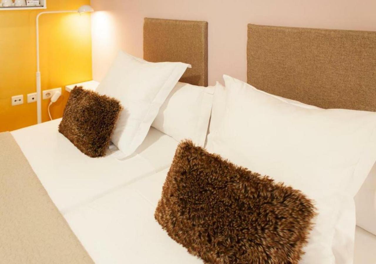 Bypillow Lorena Adults Recommended 2* Málaga